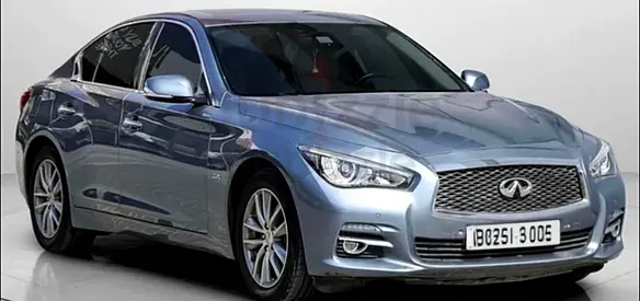 Infiniti Q50