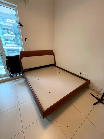 King size bed 180x200cm