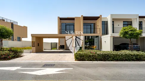 Corner Plot | Single Row | Landscaped