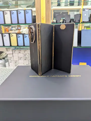 Huawei Mate XT Ultimate Design