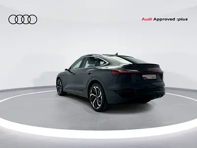 Q8 Sportback S line 55 e-tron quat 408hp Progress (Ref# 09640)