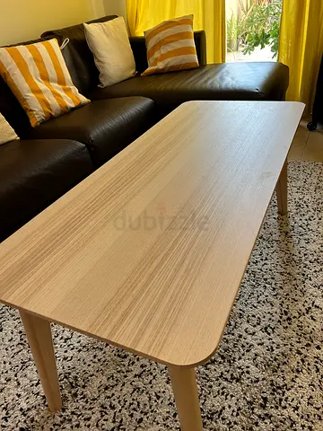 IKEA Light wood coffee table - simple modern design, good condition