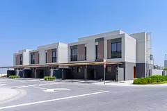 Prime Corner Villa | Vastu | Single Row | 2BR