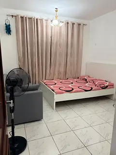 Private Room Available Couples or Executive Ladies - Al Karama, Dubai