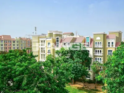 Huge Layout | Near Metro | Move-in Ready