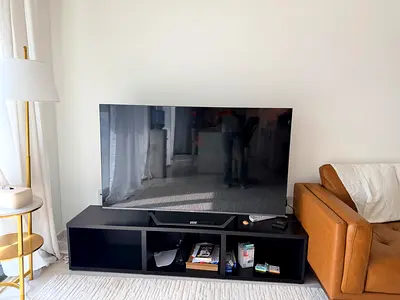 65 inch HiSense TV UHD QLED