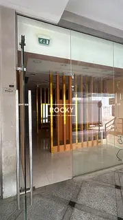 CENTRAL C/A/C FITTED SHOP | READY TO OCCUPY | OPPOSITE AMERICAN HOSPITAL | OUD METHA