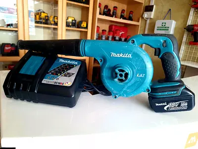 Makita DUB182 Cordless Blower 18v