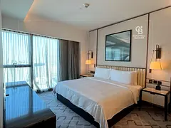 Fully Furnished | Park View | Vacant