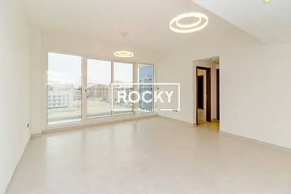 Writing 2B/R APARTMENT WITH BALCONY | GYM & PARKING