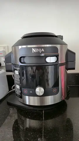 Ninja air fryer, slow and pressure cooker