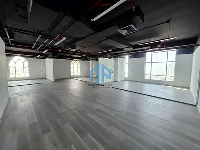 Unfurnihsed | High Floor Office | Ready To Move