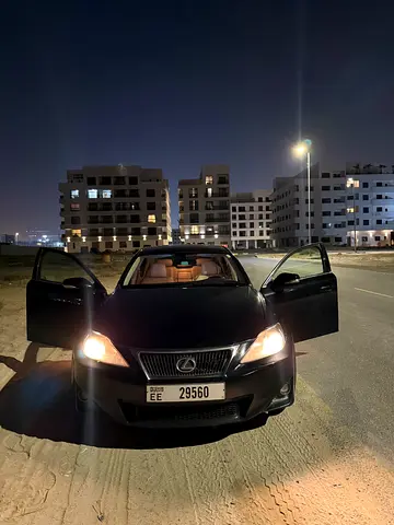 2013 Lexus is 250