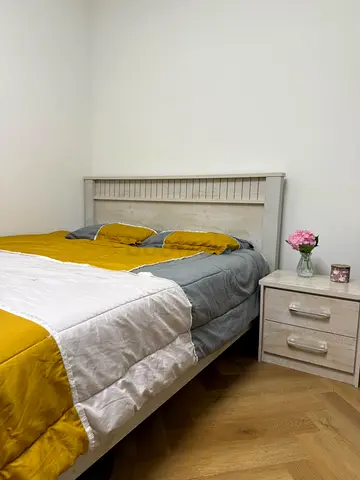 Bed for sale!