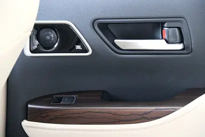 2026 Toyota LAND CRUISER 缩略图 15