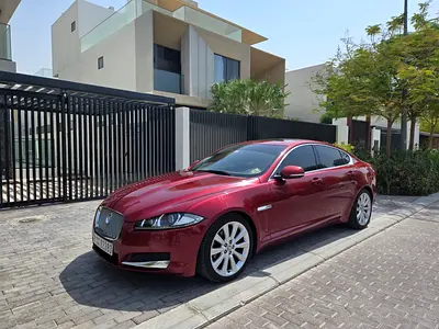 2013 Jaguar XE — фото 1