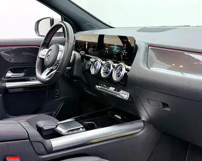 صورة 13 لـ 2022 Mercedes-BENZ GLA