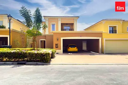 Villanova | La Quinta | Single Row | Vacant
