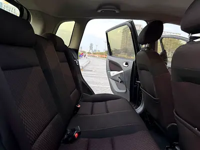2012 FORD FIGO — фото 12