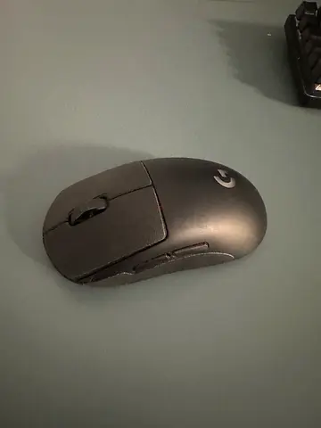 Logitech g pro superlight 2