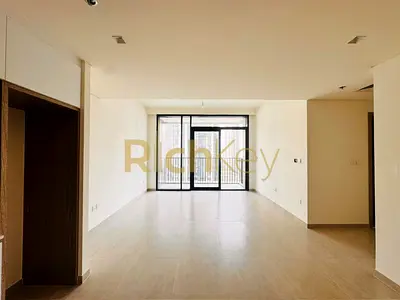 Ready to move | Spacious | Modern | Unfurnished