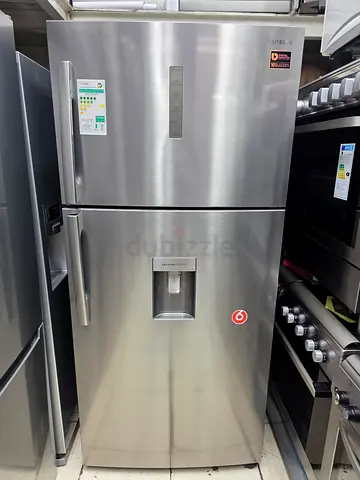 Samsung Big Capacity Refrigerator Also With Water Dispenser