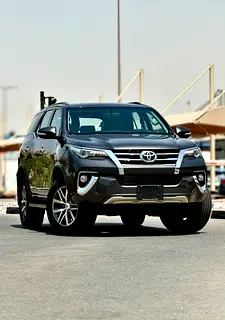 Toyota Fortuner 2016 VXR V6 ( Full option ) 59000'kms only .
