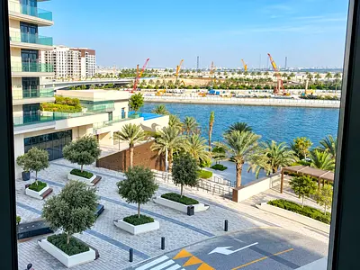 SPACIOUS 3BR | WATERFRONT LIVING | THE COVE II