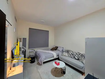 Luxury second-occupancy studio with separate kitchen and open view. Fully furnished. ✨ Ajman, Al Jurf 2. For monthly rent. Rent includes bills