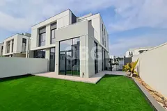 Corner Unit | Vaastu | Type B | Vacant