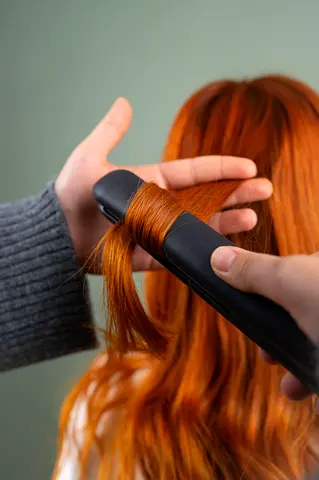 Searching for a hair salon near Bur Dubai or Karama?