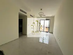 Luxurious brand-new 2BHK master! Spacious living room, store, fitted kitchen, 3 baths & owner mainte