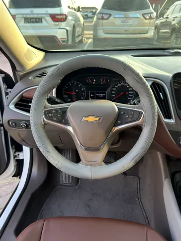 2022 Chevrolet MALIBU photo 6