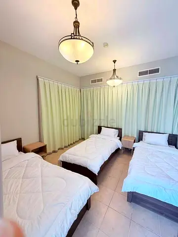 Bed space - no commission- near metro station internet city