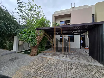 CORNER TOWNHOUSE WITH EXTRA MAJLIS | NASMA RESIDENCE, SHARJAH | 3,180 SQ. FT. | 5 BATHROOMS | AED 130K/YEAR | 1 MINUTE TO NASMA PARK 🌳🔑