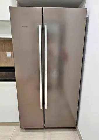 Siemens side by side fridge