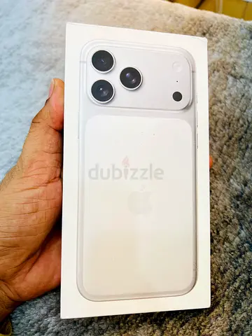 iPhone 17pm 256gb sim not working only WiFi used