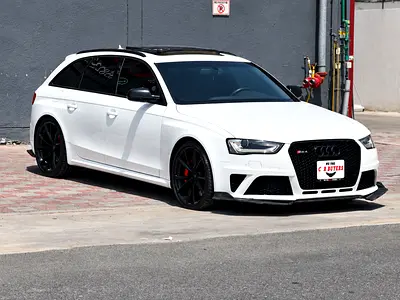 2015 AUDI RS4 photo 3