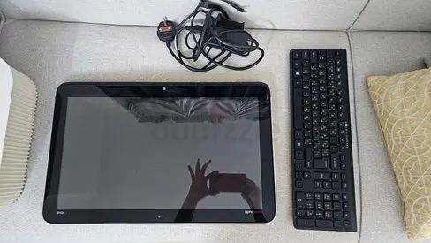 HP All-in-One Desktop with Wireless Keyboard (Touchscreen) - Decent Condition
