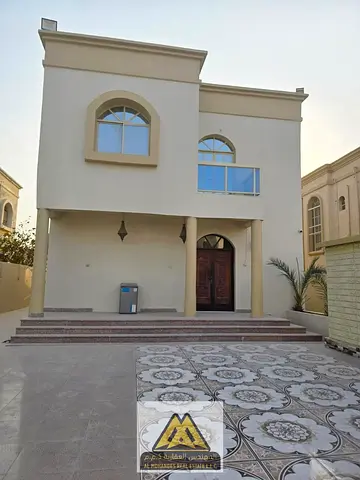 Spacious villa for annual rent in Al Rawda, Ajman | 5,000 sq ft, 5 bedrooms A unique opportunity for annual rent in the Al Rawda area of ​​Ajman. Thi