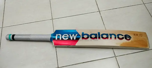 Cricket bat