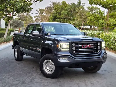 GMC Sierra Gcc 2017 model in excellent condition