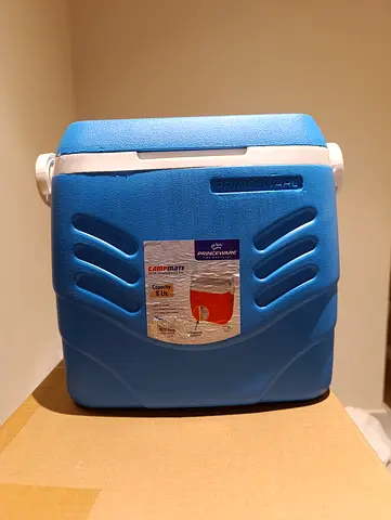Princeware Campmate 8L Portable Cooler Box - Blue