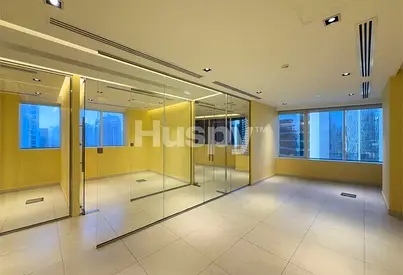 Vacant | Glass Cabins | View Today