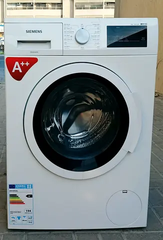 Siemens 8kg washing machine with perfect working condition