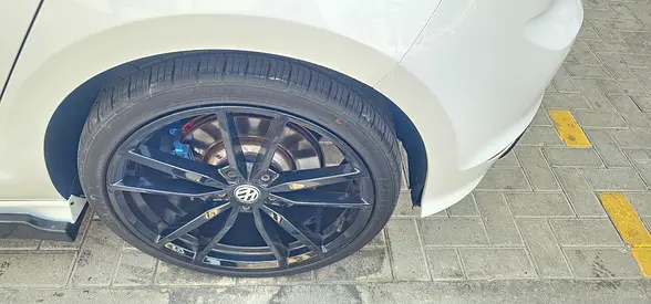 صورة 3 لـ 2015 Volkswagen GOLF R