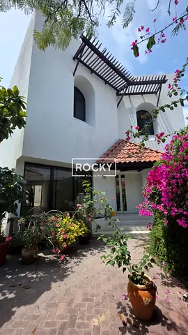 4BHK + Maid + Laundry + Store | Shared Pool | Private entrance |