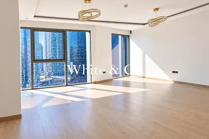 Lake View | Brand New | Luxury Living