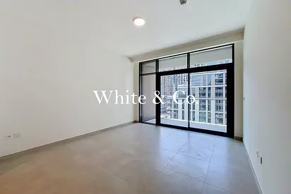 Pool and Park View | Brand New | Premium
