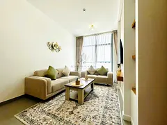 Luxury residential complex || High-end VIP living || Comprehensive amenities (gym, pool, parking) ||